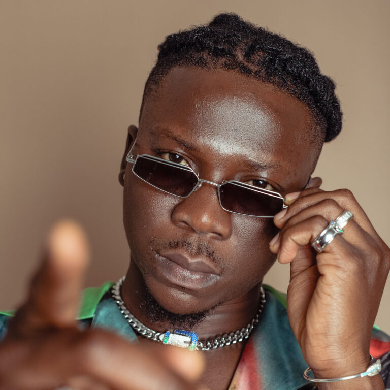"I Cooked Jollof For Sarkodie After He Came To My House To Apologize" - Stonebwoy Reveals